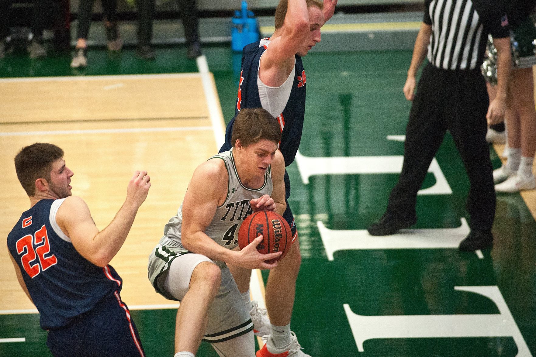 020220-blm-spt-14iwuhoops